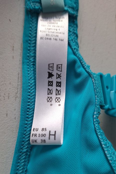 Prima Donna swim balcony  85H