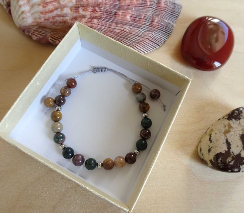 Bransoletka na sznureczku kamienie naturalne Jaspis oceaniczny
