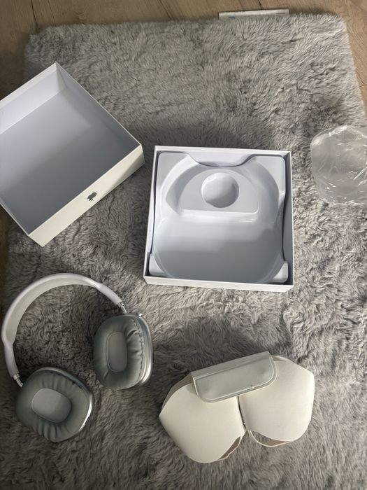 Airpods max srebne