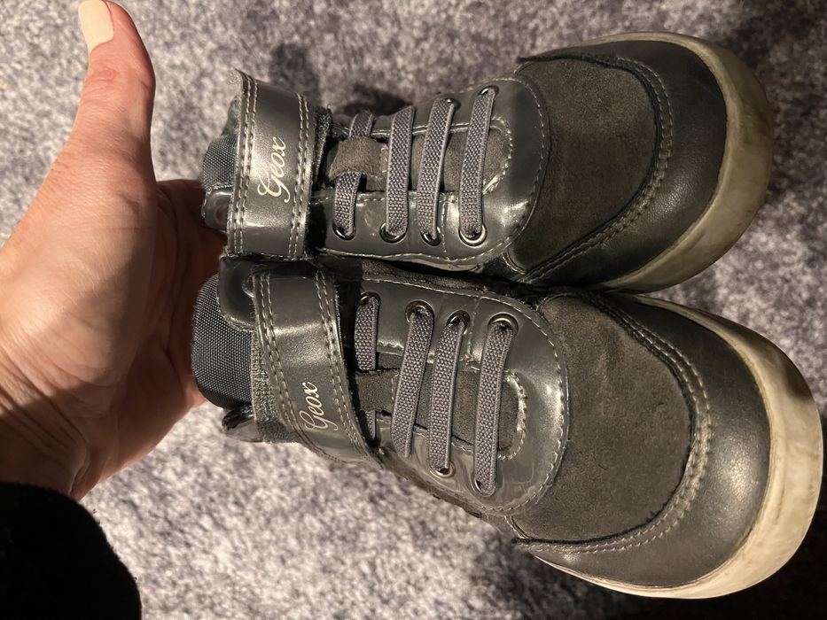 Geox buty półbut 27 szare z cekinkami