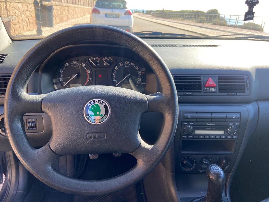 Skoda Octavia — fotografia 6