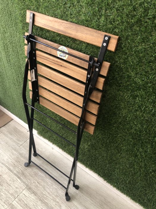 Cadeira preta IKEA