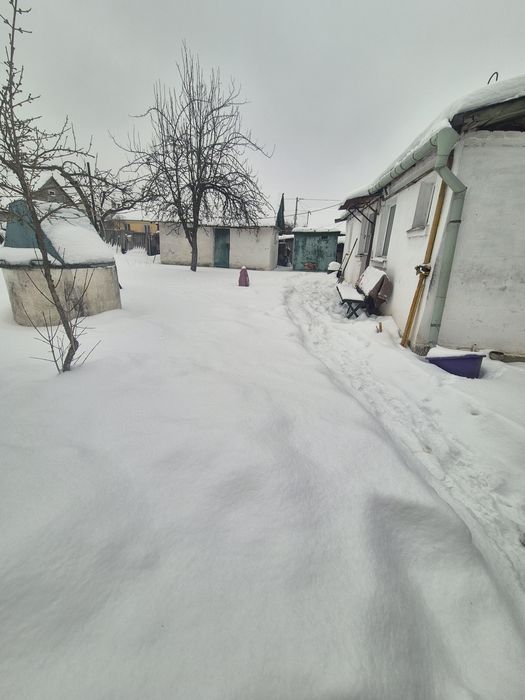 Продам окремий будинок