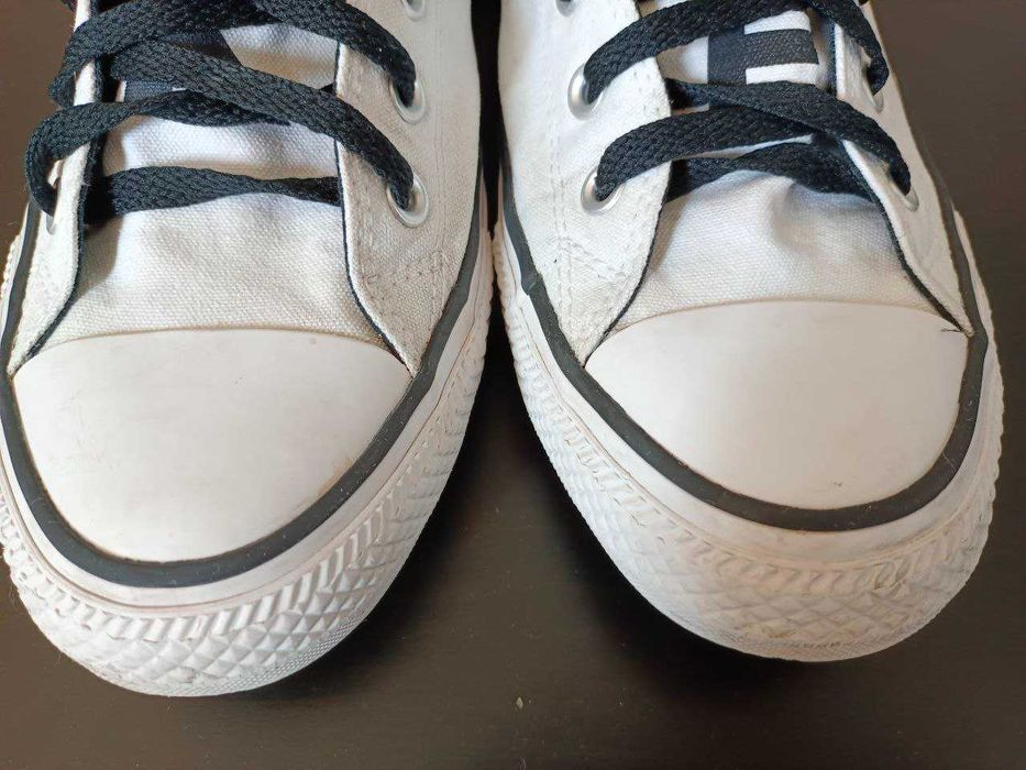Trampki Converse All Star w bardzo dobrym stanie, wyprane.