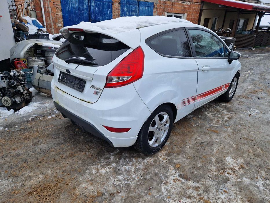 ford FIESTA MK7 hb 3d zderzak tył ST lakier H9