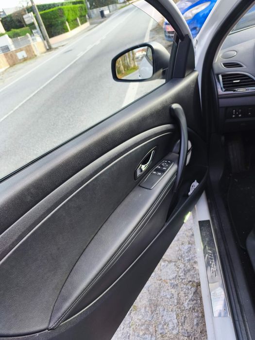 Renault Megane Coupé boss automático