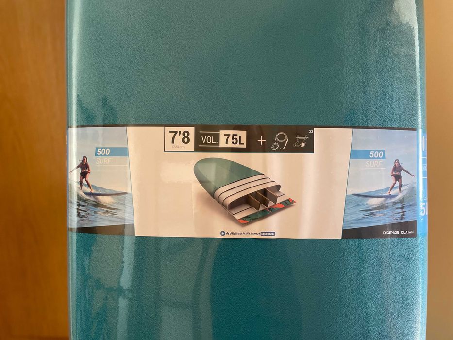 Prancha de Surf Espuma NOVA embalada 500 7'8" c/ 1 leash e 3 quilhas