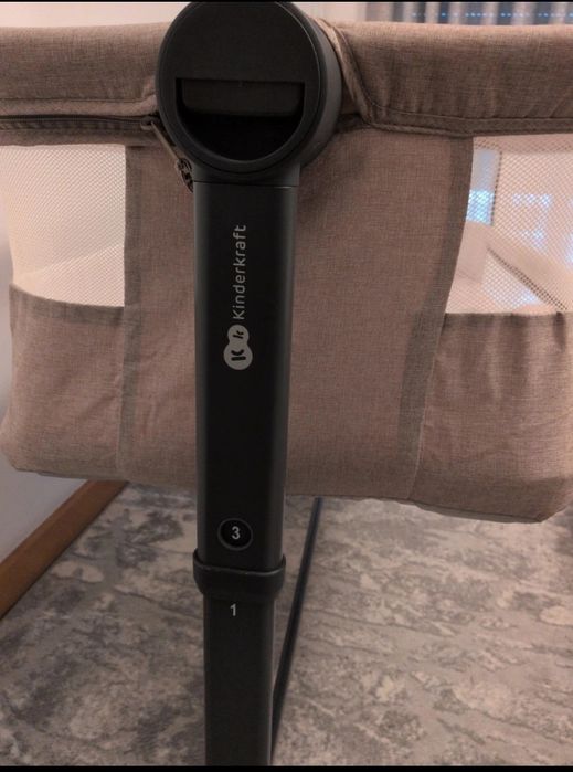 Cama de bebê pouco usada, está como nova