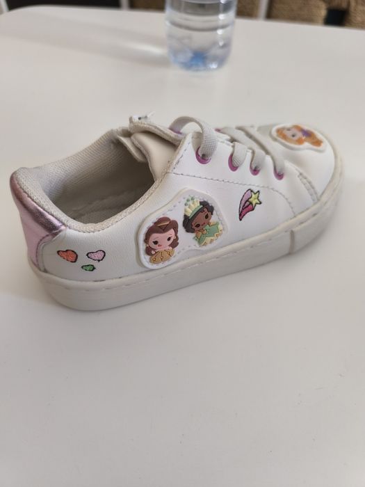 Tênis Zara princesas da Disney completamente novos