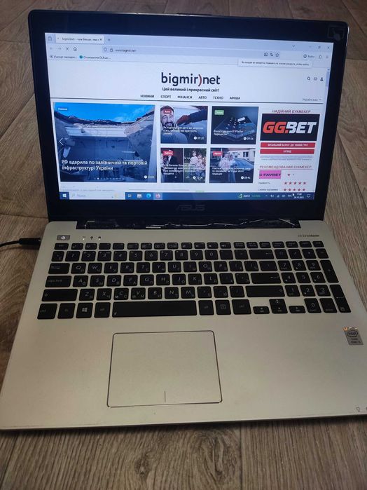 Ноутбук Asus S551L, core i5-4200, 8гб DDR3, 1тб HHD, сенсорний екран