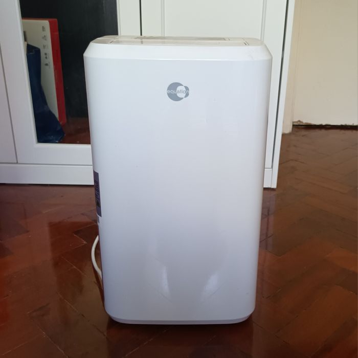 Desumidificador 10L Equation