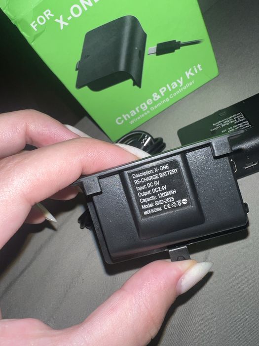 Акумулятори для Xbox One, нові