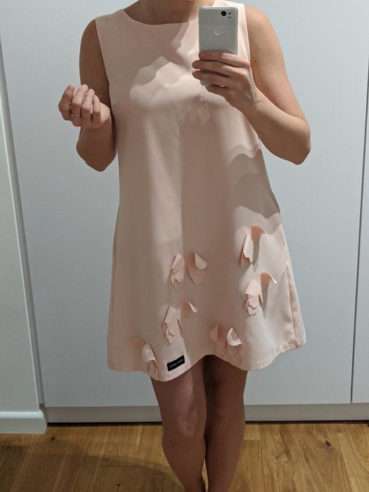 Sukienka z domu mody White House