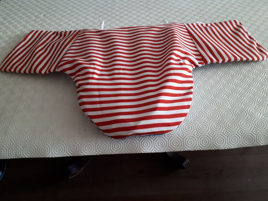 Almofada de apoio com capa para cadeira de comer de bebé