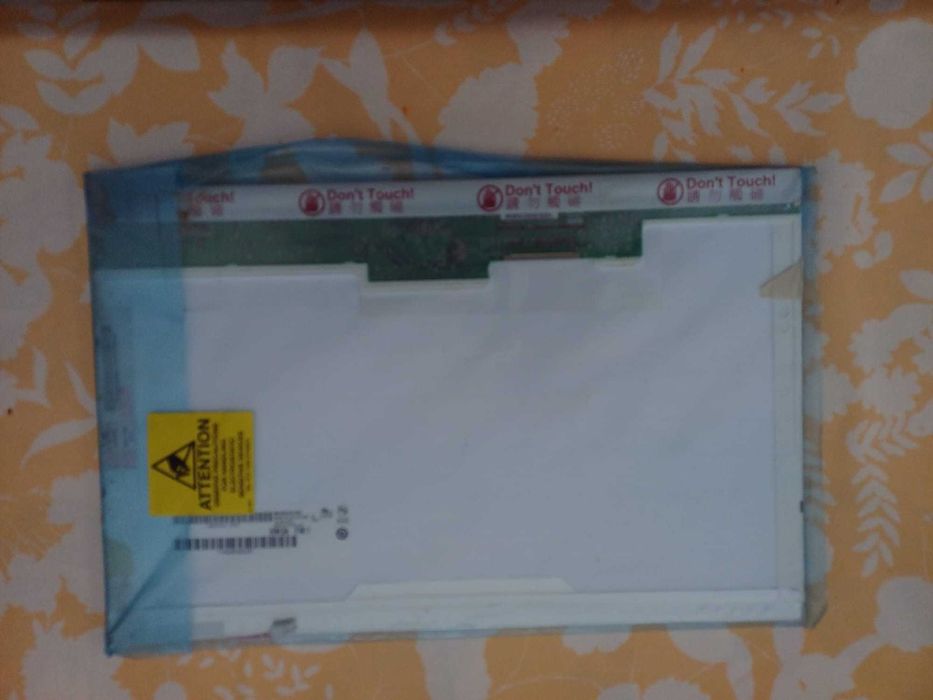 Tela LCD de MacBook Pro 15'' - ainda em embalagem