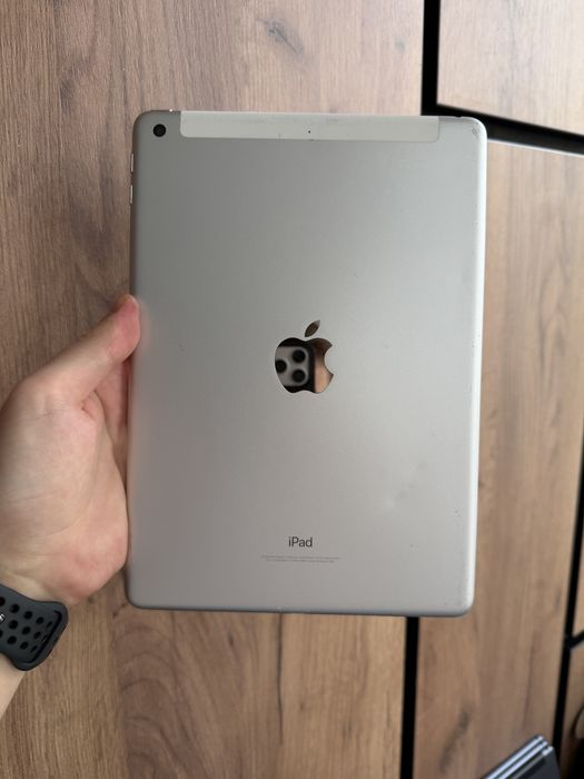 Apple iPad 6 2018 128gb Wi-Fi + LTE