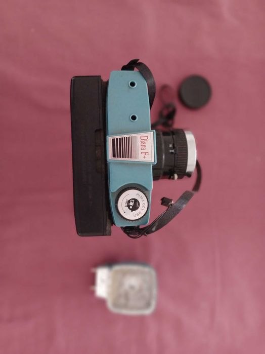 Máquina fotográfica Diana F+