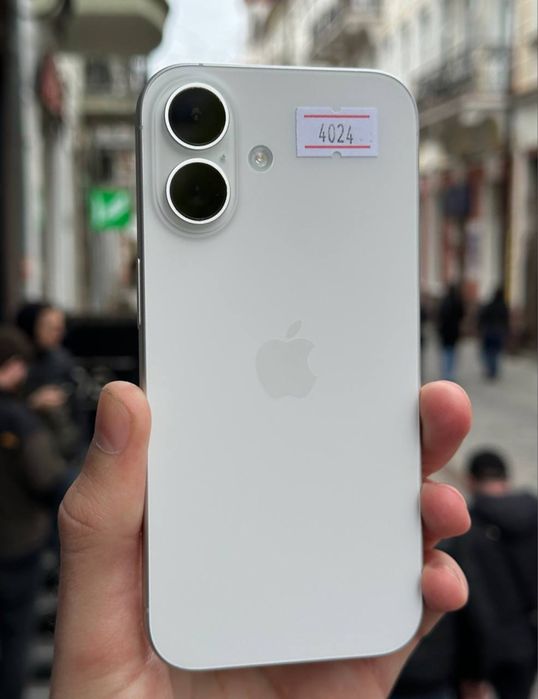 Apple iPhone 16 128gb 256гб Black White Ultramarine Neverlock бу 100% акум