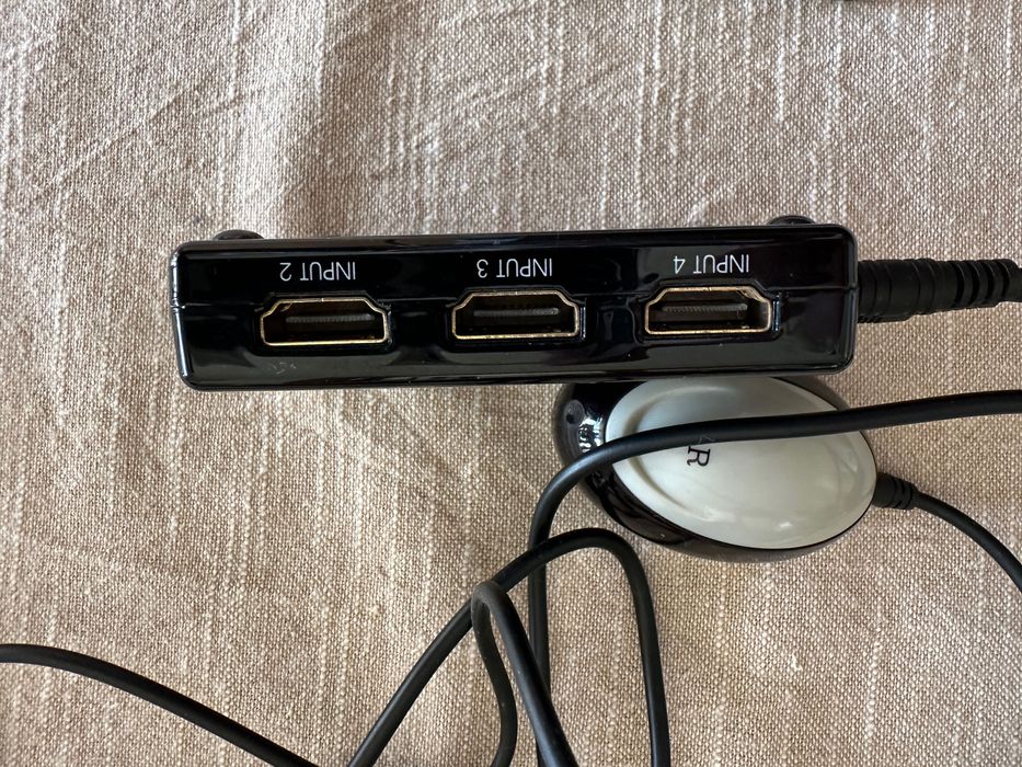 HDMI Fonestar com 5 entradas e comando remoto