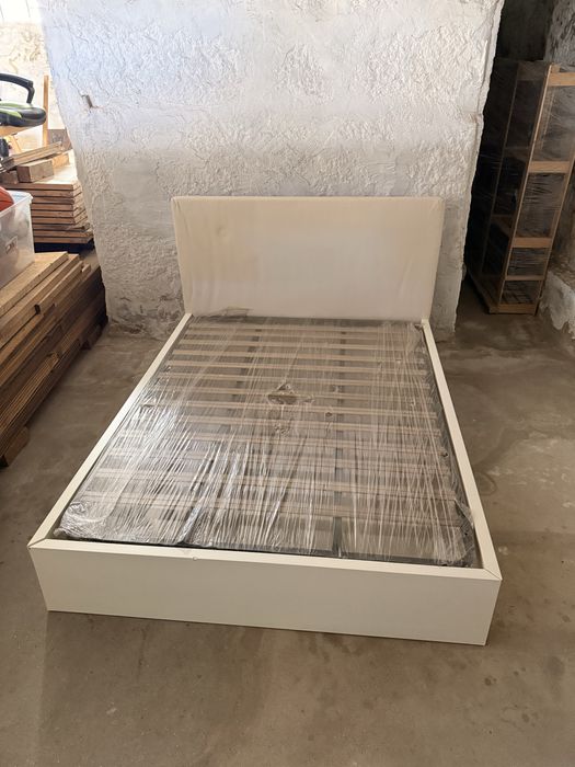 Cama Cab Estofada Base Lacada p/ Colchão 195x150