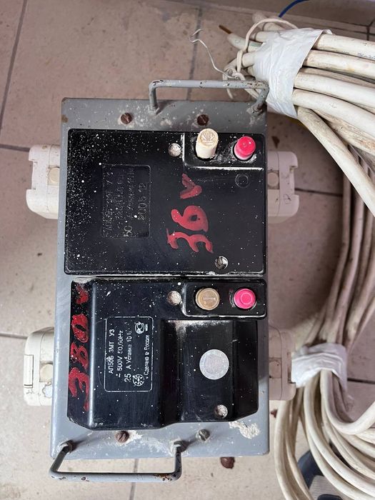 Преобразователь Тока 380-220-36 V (Трансформатор) Инвертор