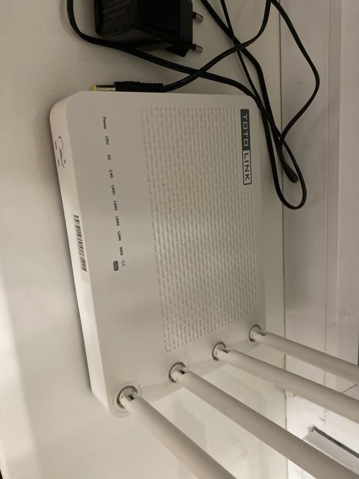 Роутер TOTOLINK A 702R