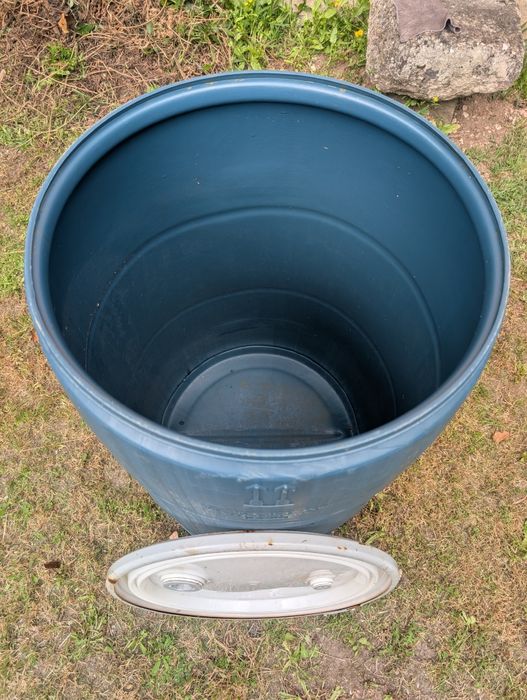 Barril com tampa 200l

 200l