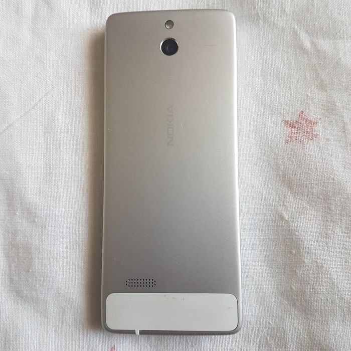 Nokia 515.2 (RM-952) Dual SIM – Klasyczny telefon, stan dobry, HD Voice