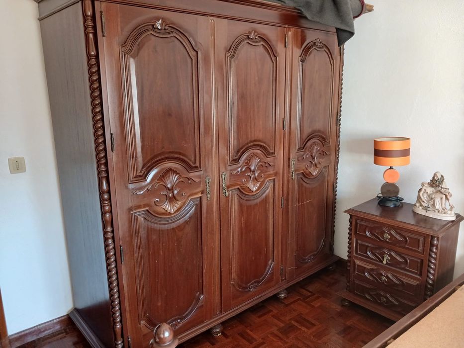 Mobília de quarto completa em carvalho – vintage/clássica