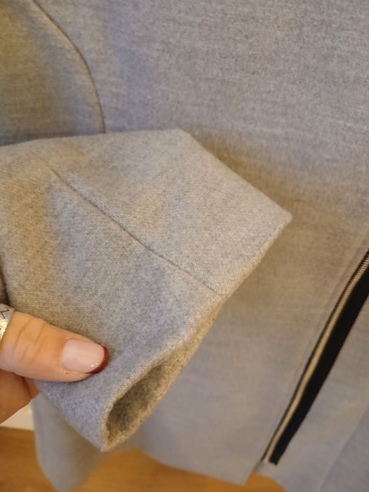 Płaszczyk szary na suwak