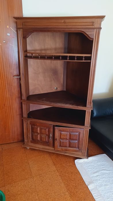 Móvel de tv de canto