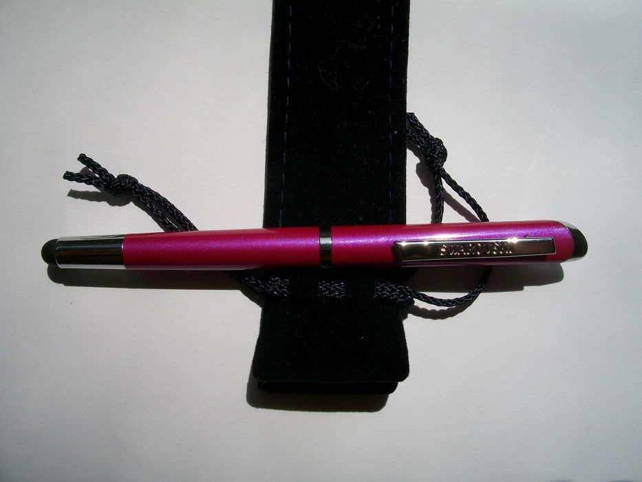 шариковая ручка Swarovski 5281124 Crystal Starlight  цвет фуксия ориг.