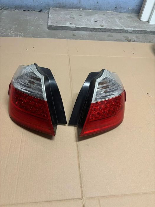 hyundai genesis lampy tylne