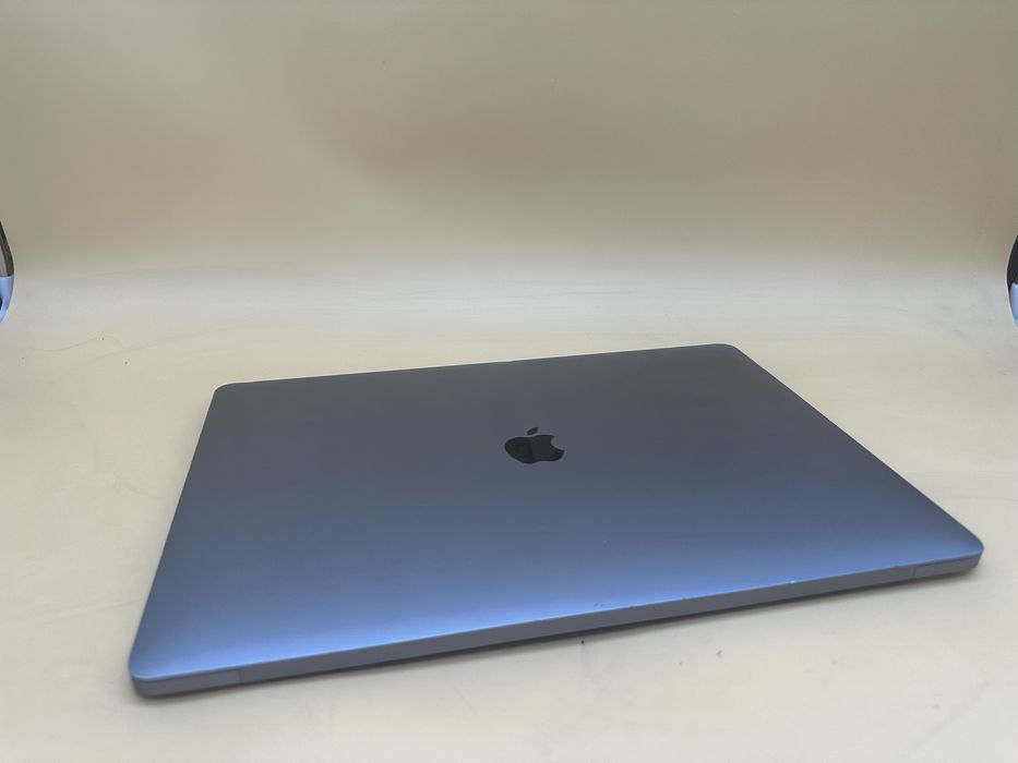 macbook pro 16 2019 i9 - купить ноутбуки - Цена на OLX.ua