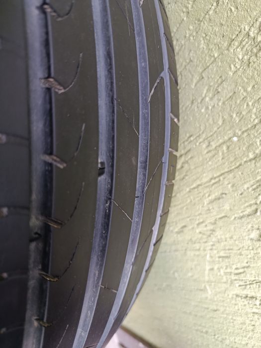 Продам літню резину