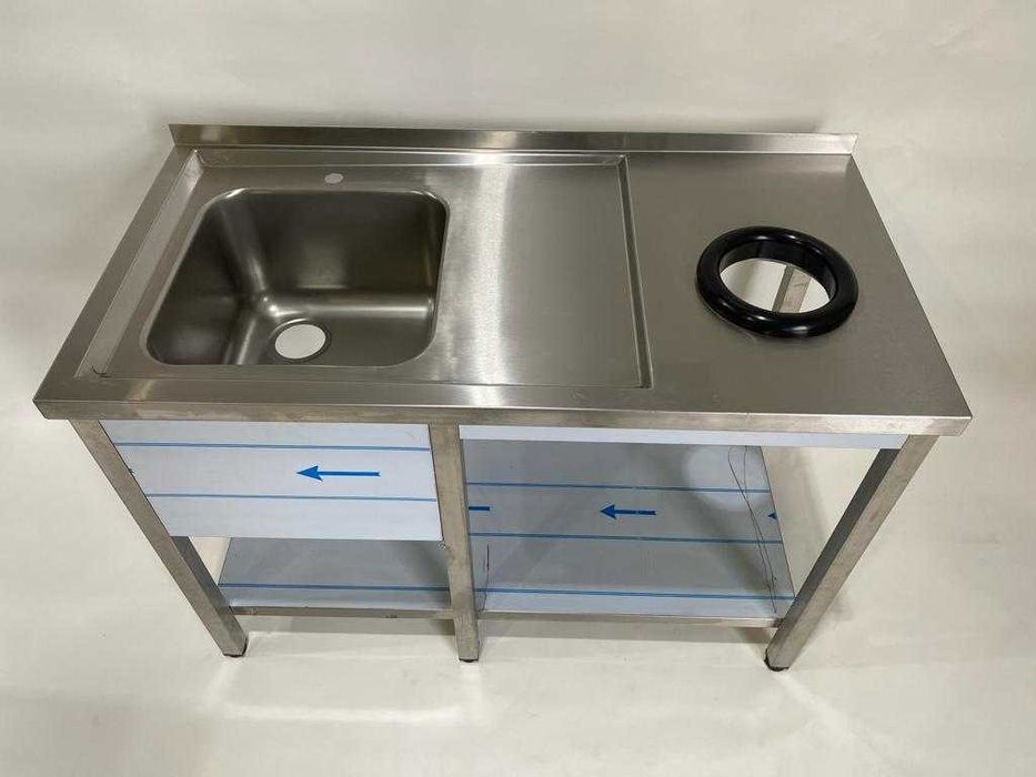 Banca com pio e furo para detritos em inox