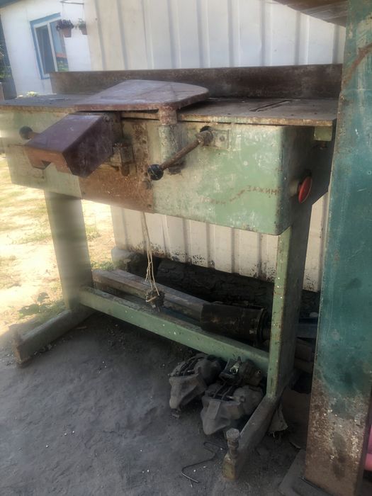 Продам циркулярку з фуганком
