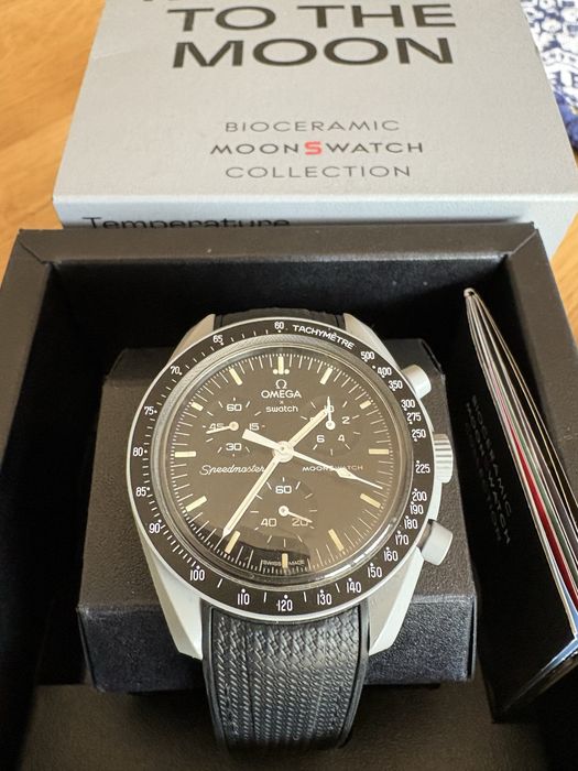 OMEGA x Swatch MoonSwatch – Mission to the Moon