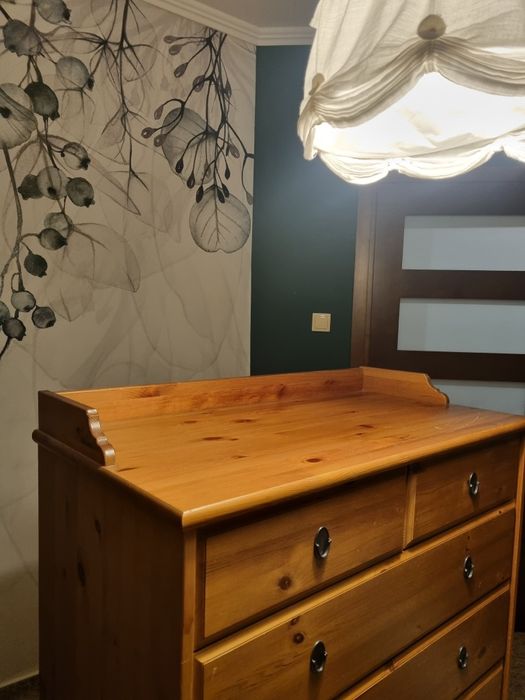 Drewniana Komoda IKEA Leksvik