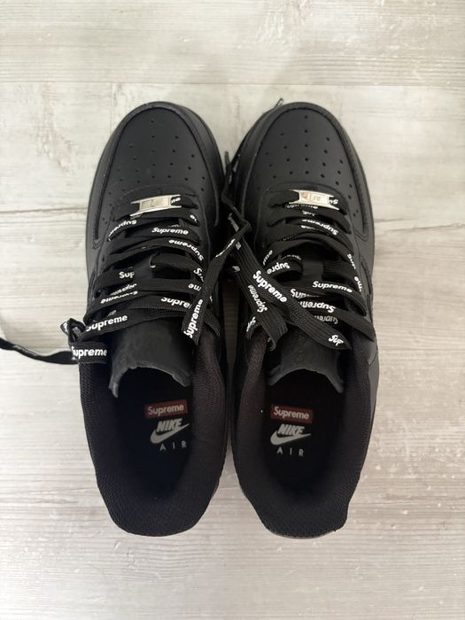 Nike Air Force1 supreme