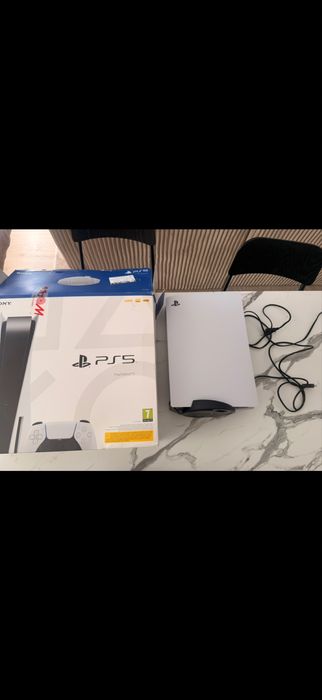 Zestaw PlayStation 5 + 12 gier + akcesoria (SSD 2 TB, słuchawki Pulse 3D, stacja DualSense)
