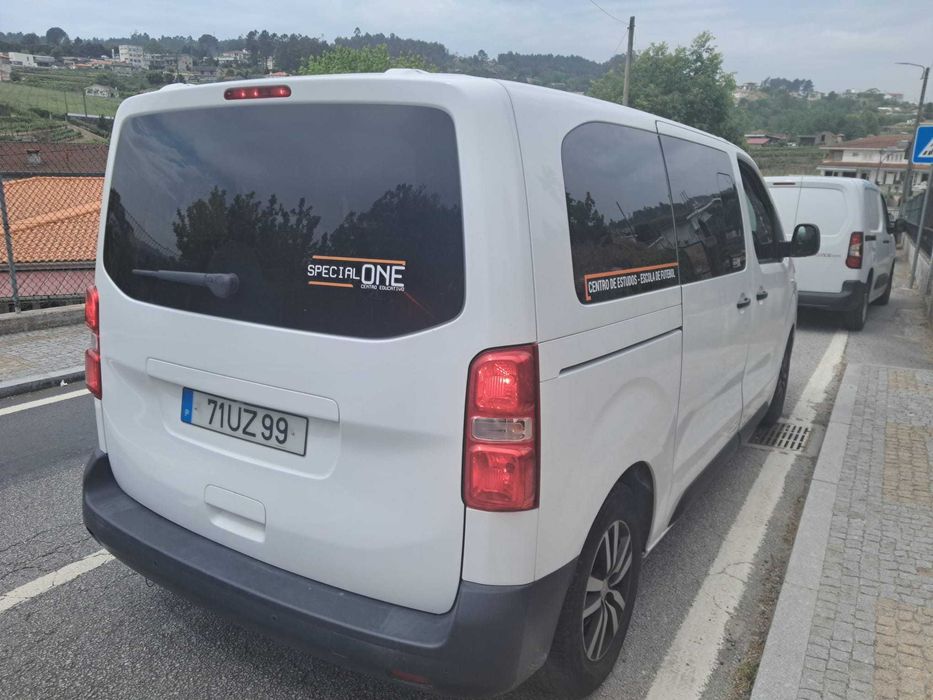 Carrinha 9 lugares Peugeot express