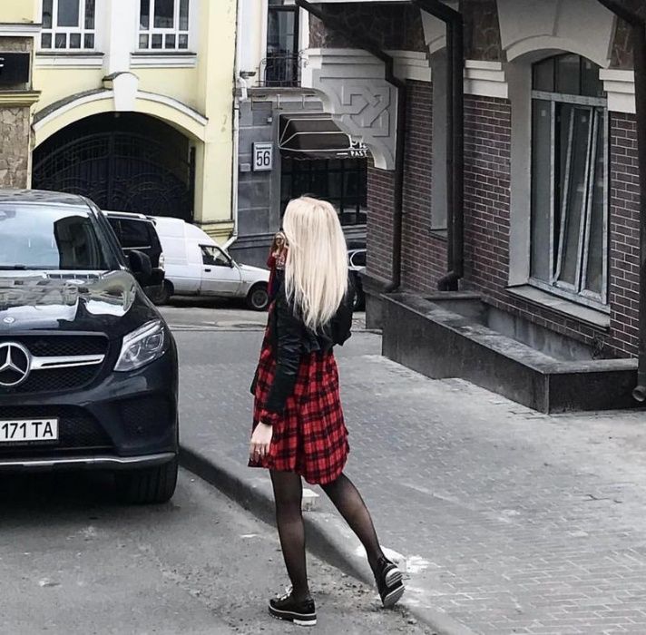 Сукня сорочка картата Рубашка платье в клетку Cropp красно-черное Кроп