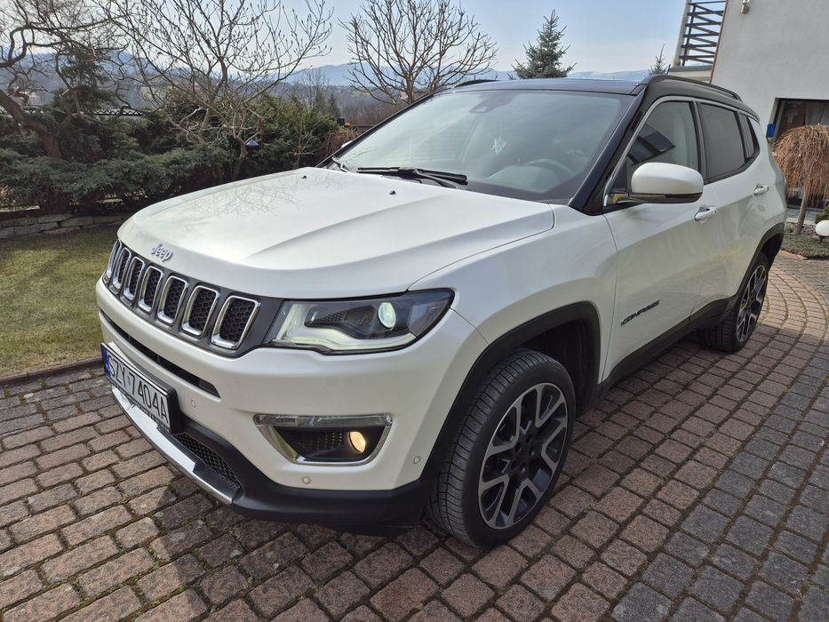Jeep compass 2018  benzyna 4x4 full wersja Limited super stan