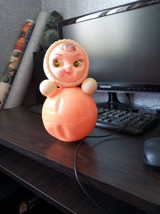 Продам ретро неваляшки