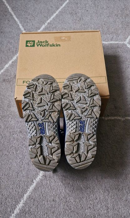 Buty trekking Jack Wolfskin chłopięce rozm. 33