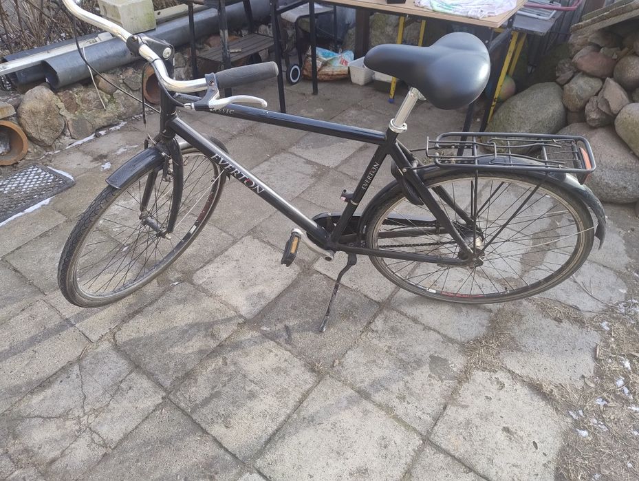 Rower miejski Everton Classic 28” – bagażnik, błotniki, wygodny