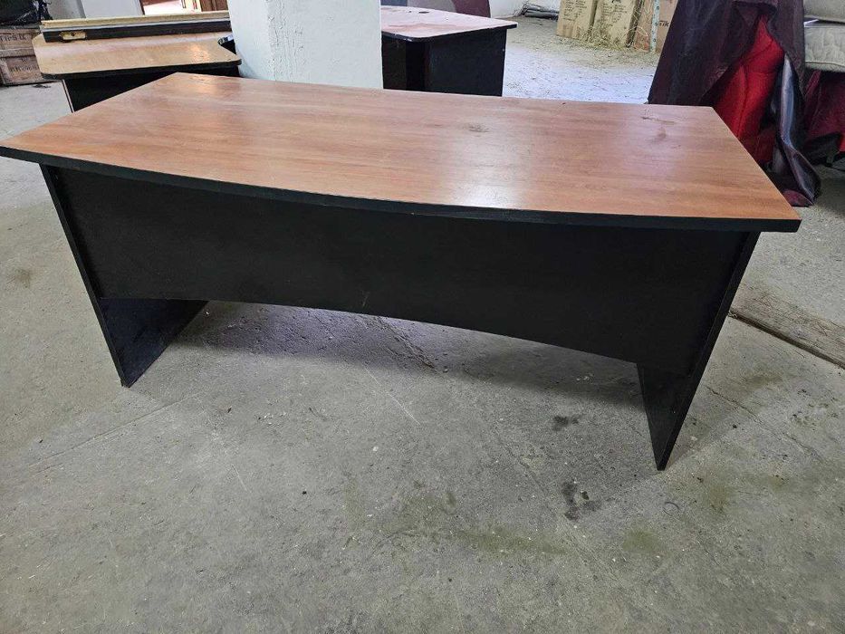 Столи офісні 2 шт