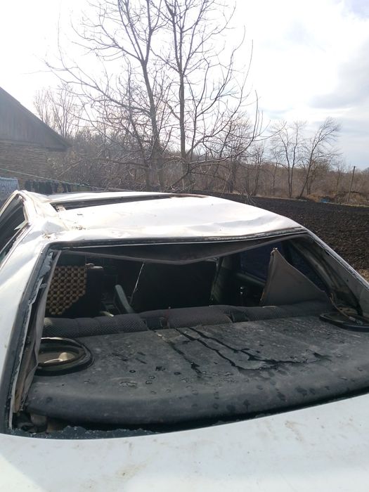 Продам BMW після дтп. Цікавить обмін.