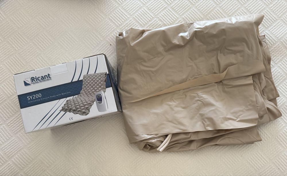 Colchão Anti Escaras.